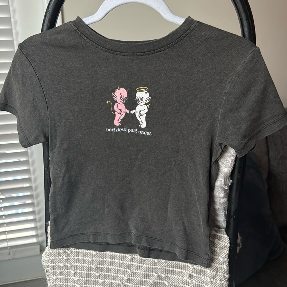 Women’s baby tee